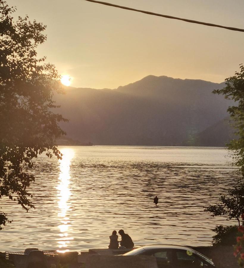 Lovely Apartment Jovan 3,With A View Of The Bay And Free Wi-Fi Kotor Exterior photo